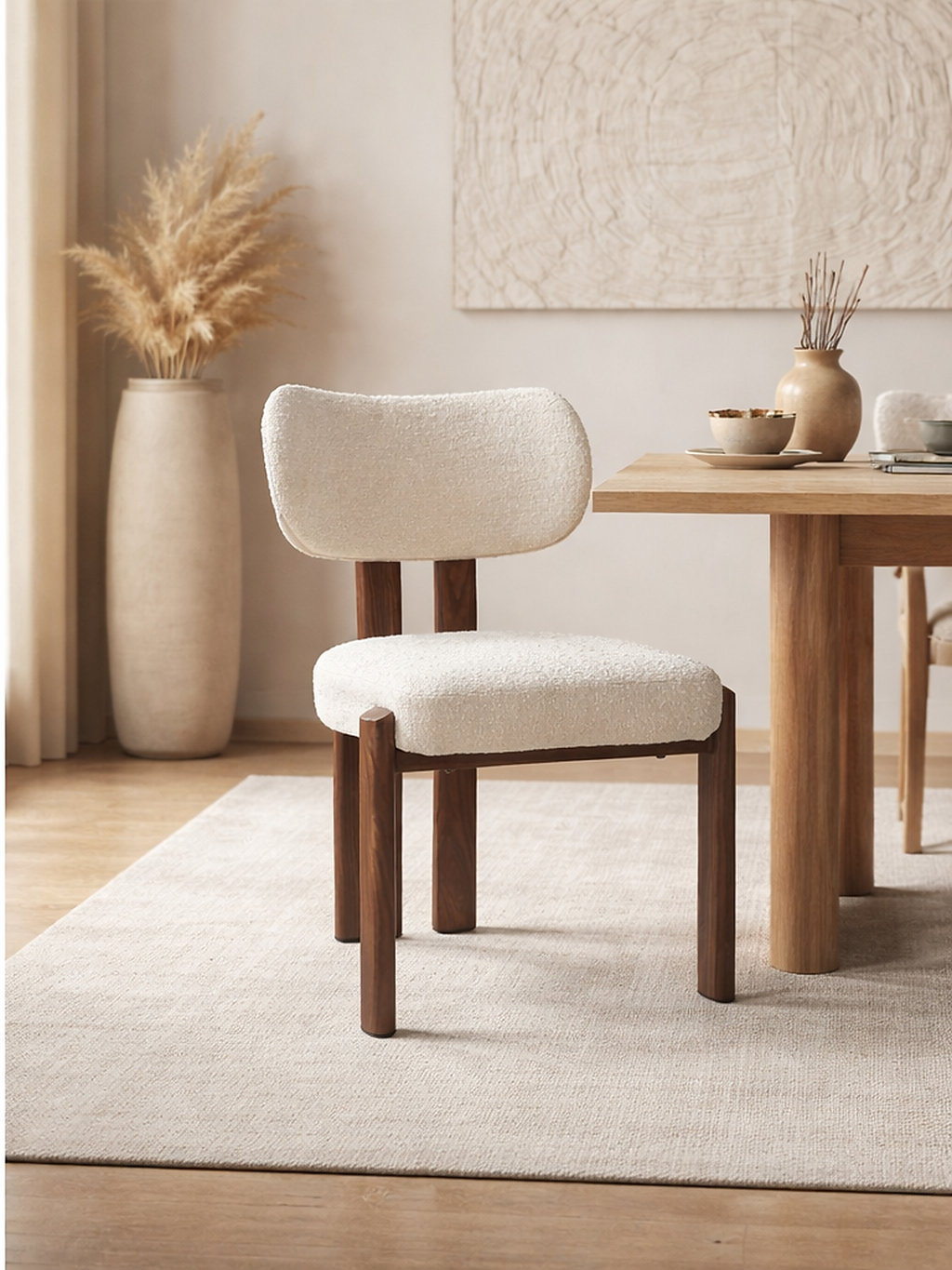 Chaise Hera Tissu Laine Boucle Pied Noyer